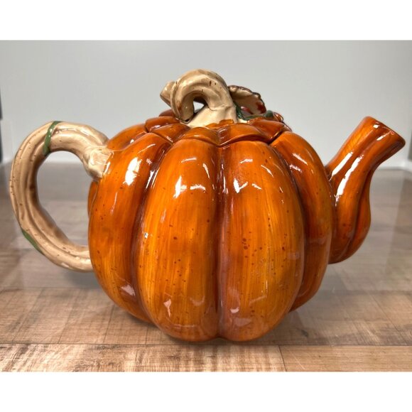 Vintage TII Collections Ceramic “Pumpkin” Teapot - Picture 4 of 7